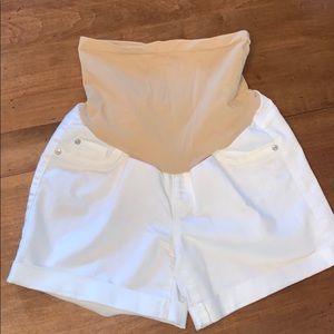 Maternity shorts